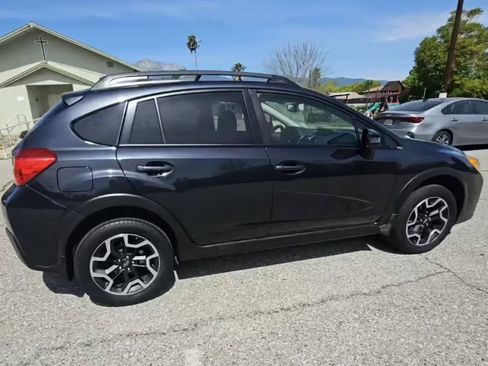 Used 2016 Subaru Crosstrek 2.0i Limited image 5