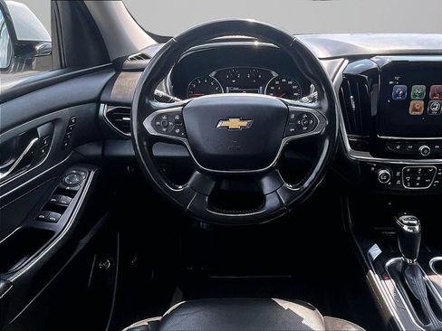 Used 2019 Chevrolet Traverse Premier AWD/4WD image 6