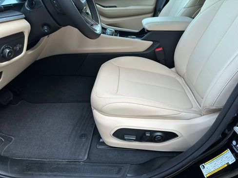 New 2025 Jeep Grand Cherokee L Limited w/ Luxury Tech Group II image 12