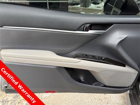 Used 2023 Toyota Camry LE image 19
