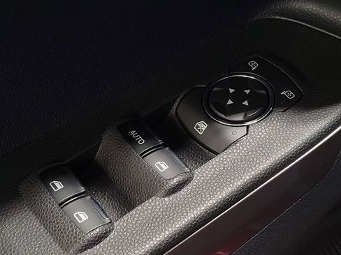 Used 2019 Ford EcoSport SE w/ SE Convenience Package FWD image 27