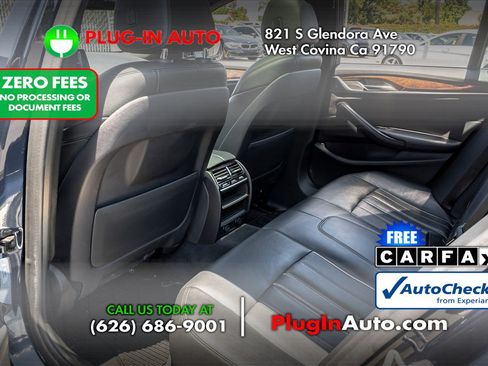 Used 2019 BMW 530e xDrive w/ Premium Package AWD/4WD image 10