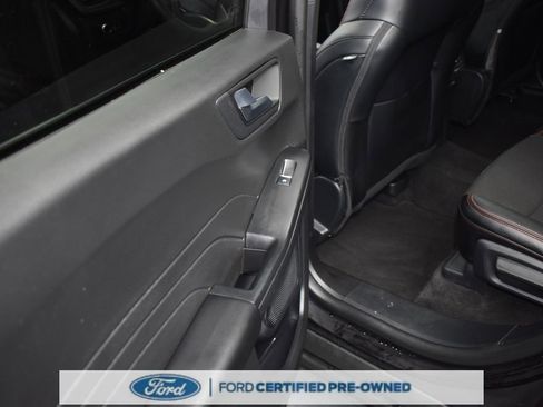Certified 2025 Ford Escape ST-Line image 9