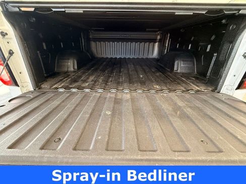 Used 2020 GMC Sierra 1500 SLE w/ SLE Value Package image 12