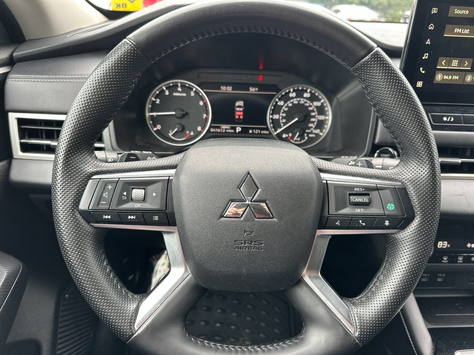 Used 2025 Mitsubishi Outlander SE FWD image 24