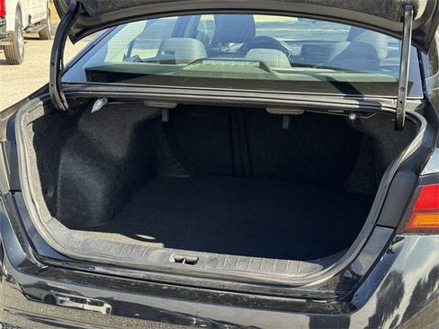 Used 2023 Nissan Altima 2.5 SV image 30