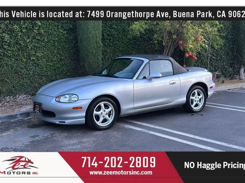 Used 1999 MAZDA MX-5 Miata RWD image 12