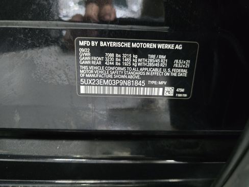 Used 2023 BMW X7 xDrive40i w/ M Sport Package AWD/4WD image 33