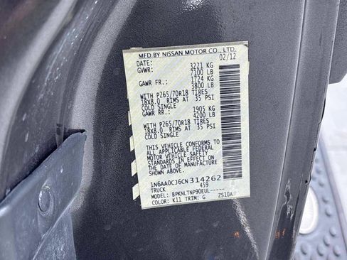 Used 2012 Nissan Titan SV w/ Tow Pkg AWD/4WD image 19