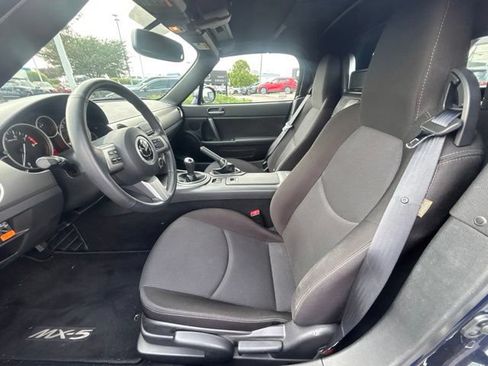 Used 2012 MAZDA MX-5 Miata Touring w/ Suspension Pkg RWD image 9
