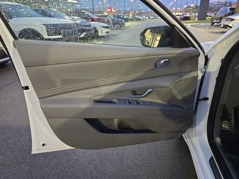 New 2026 Hyundai Elantra Sport FWD image 13