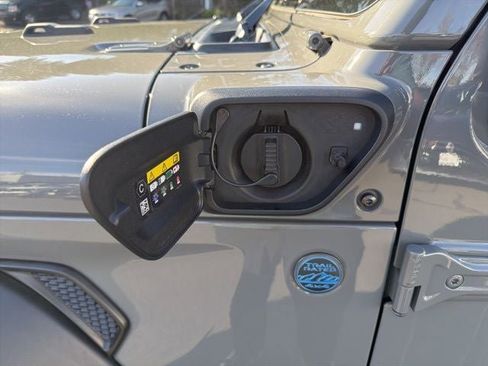 Used 2023 Jeep Wrangler Unlimited w/ Cold Weather Group image 30