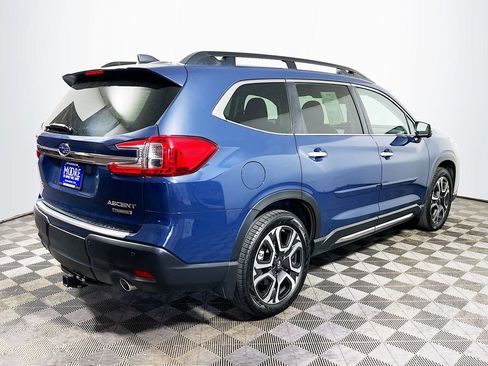 Used 2023 Subaru Ascent Touring AWD/4WD image 7