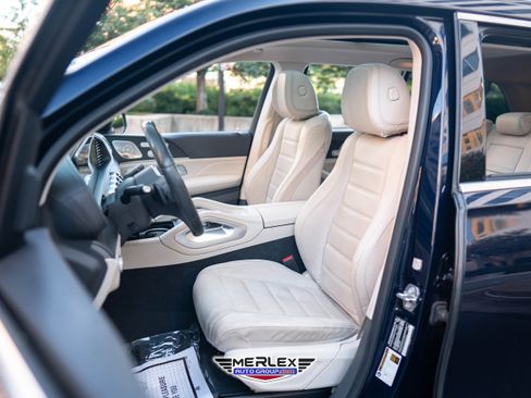 Used 2020 Mercedes-Benz GLS 450 4MATIC image 16