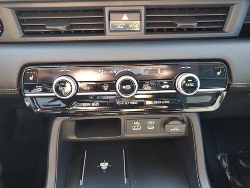 New 2025 Honda Pilot EX-L image 22