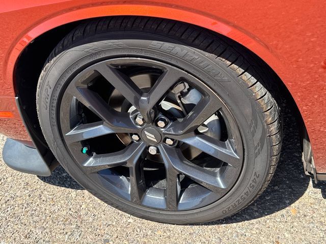 Used 2022 Dodge Challenger GT w/ Blacktop Package RWD image 23