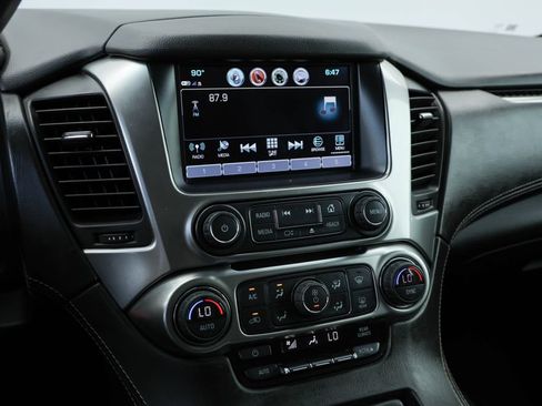 Used 2020 Chevrolet Tahoe LS w/ Enhanced Driver Alert Package RWD image 8