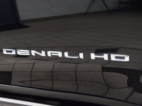 Used 2024 GMC Sierra 2500 Denali Ultimate w/ Max Trailering Package image 15