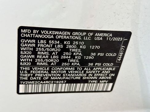 Used 2024 Volkswagen Atlas Cross Sport SE FWD image 17
