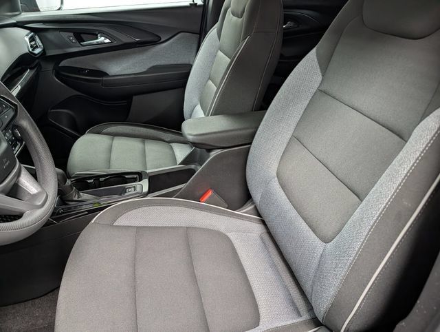Certified 2023 Chevrolet TrailBlazer LT FWD image 10