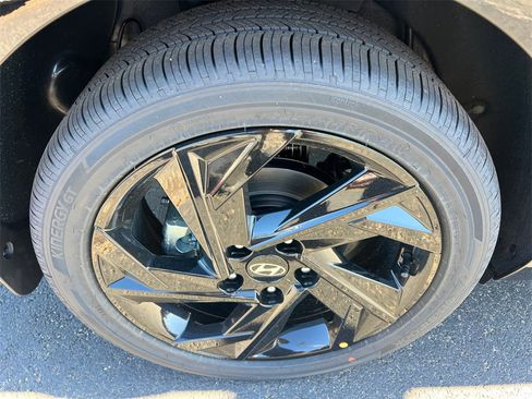 New 2026 Hyundai Elantra Sport image 17