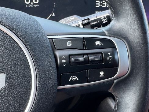 Used 2023 Kia Sportage SX FWD image 19
