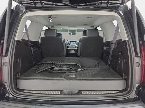 Used 2017 Chevrolet Tahoe LT w/ Luxury Package AWD/4WD image 33