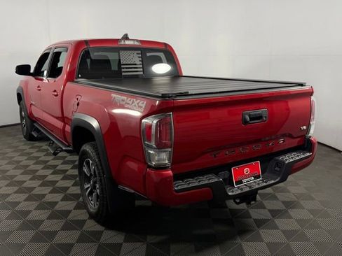 Used 2021 Toyota Tacoma TRD Off-Road AWD/4WD image 6