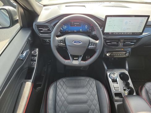 Used 2024 Ford Escape ST-Line Elite w/ Premium Technology Package AWD/4WD image 14