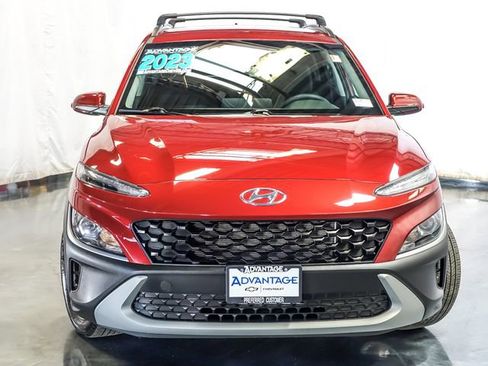 Used 2023 Hyundai Kona SEL AWD/4WD image 7