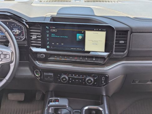 Certified 2024 Chevrolet Silverado 1500 LT Trail Boss w/ LT Trail Boss Premium Package AWD/4WD image 17