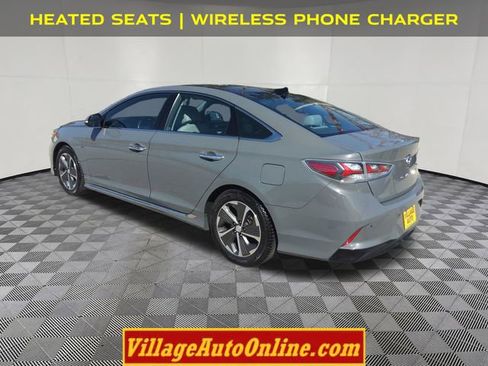 Used 2019 Hyundai Sonata Limited w/ Ultimate Package 02 image 2