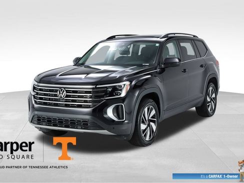 Used 2024 Volkswagen Atlas SE FWD image 1