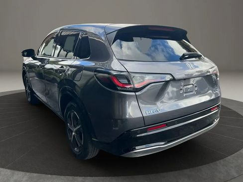 Used 2023 Honda HR-V EX-L image 6