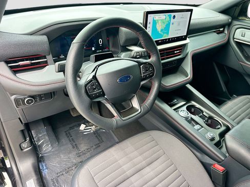 Used 2025 Ford Explorer ST-Line AWD/4WD image 9