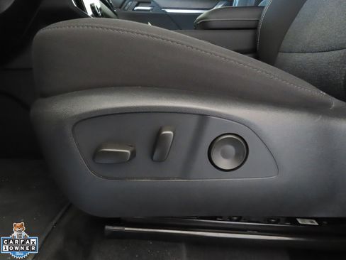 Used 2025 GMC Acadia Elevation FWD image 11