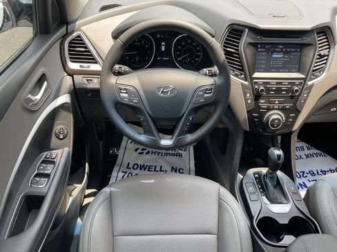 Used 2017 Hyundai Santa Fe Sport 2.0T FWD image 13