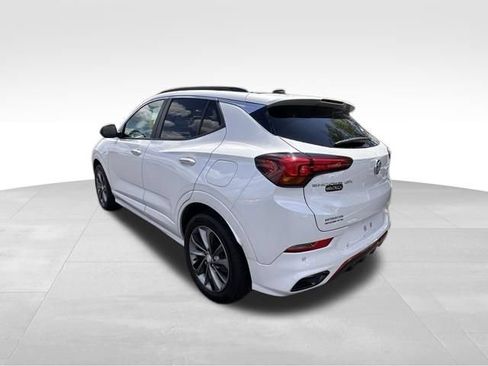 Used 2022 Buick Encore GX Select w/ Advanced Technology Package FWD image 5
