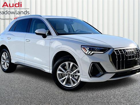 Used 2025 Audi Q3 2.0T Premium Plus w/ Premium Plus Package image 3