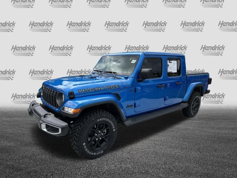 Used 2025 Jeep Gladiator Sport AWD/4WD image 5