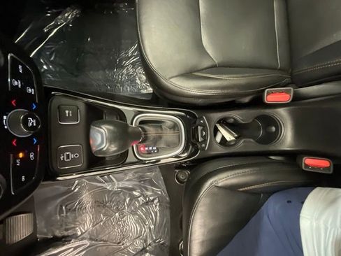 Used 2021 Jeep Compass Limited FWD image 21