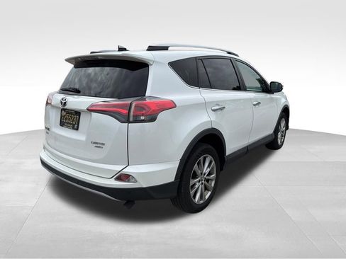 Used 2017 Toyota RAV4 Limited w/ Advanced Technology Package image 7