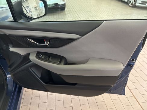 Used 2022 Subaru Legacy Premium image 11