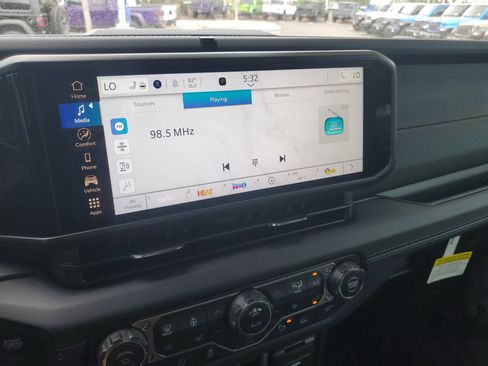 New 2026 Jeep Gladiator Rubicon w/ Safety Group image 18