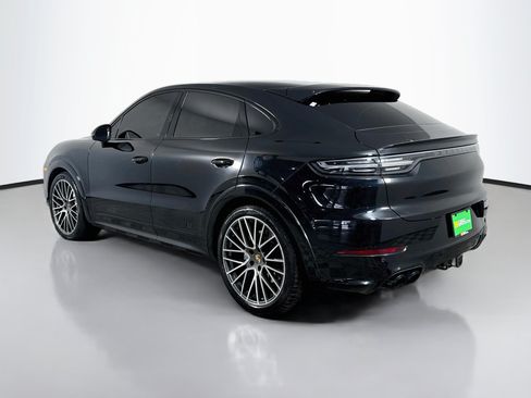 Used 2023 Porsche Cayenne Turbo AWD/4WD image 7