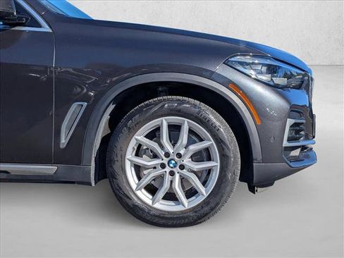 Used 2023 BMW X5 xDrive40i w/ Premium Package image 24