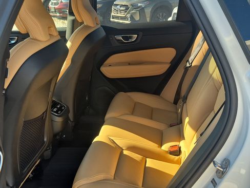 Used 2025 Volvo XC60 B5 Ultra w/ Protection Package image 18