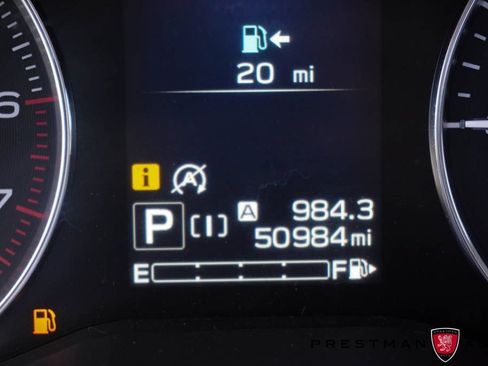 Used 2022 Subaru Crosstrek 2.5i Sport w/ Moonroof Package AWD/4WD image 26