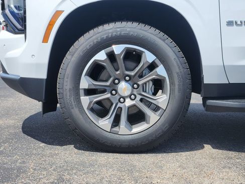 New 2026 Chevrolet Suburban LS RWD image 8