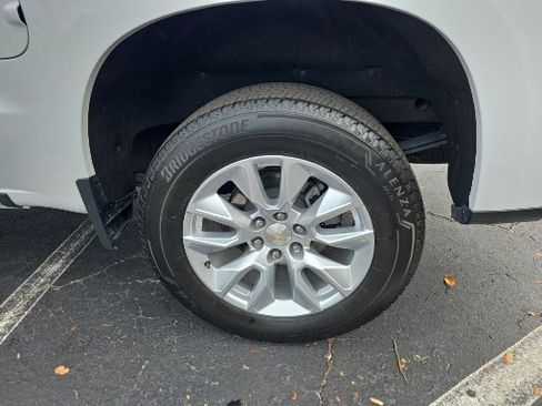 Used 2024 Chevrolet Silverado 1500 Custom image 21